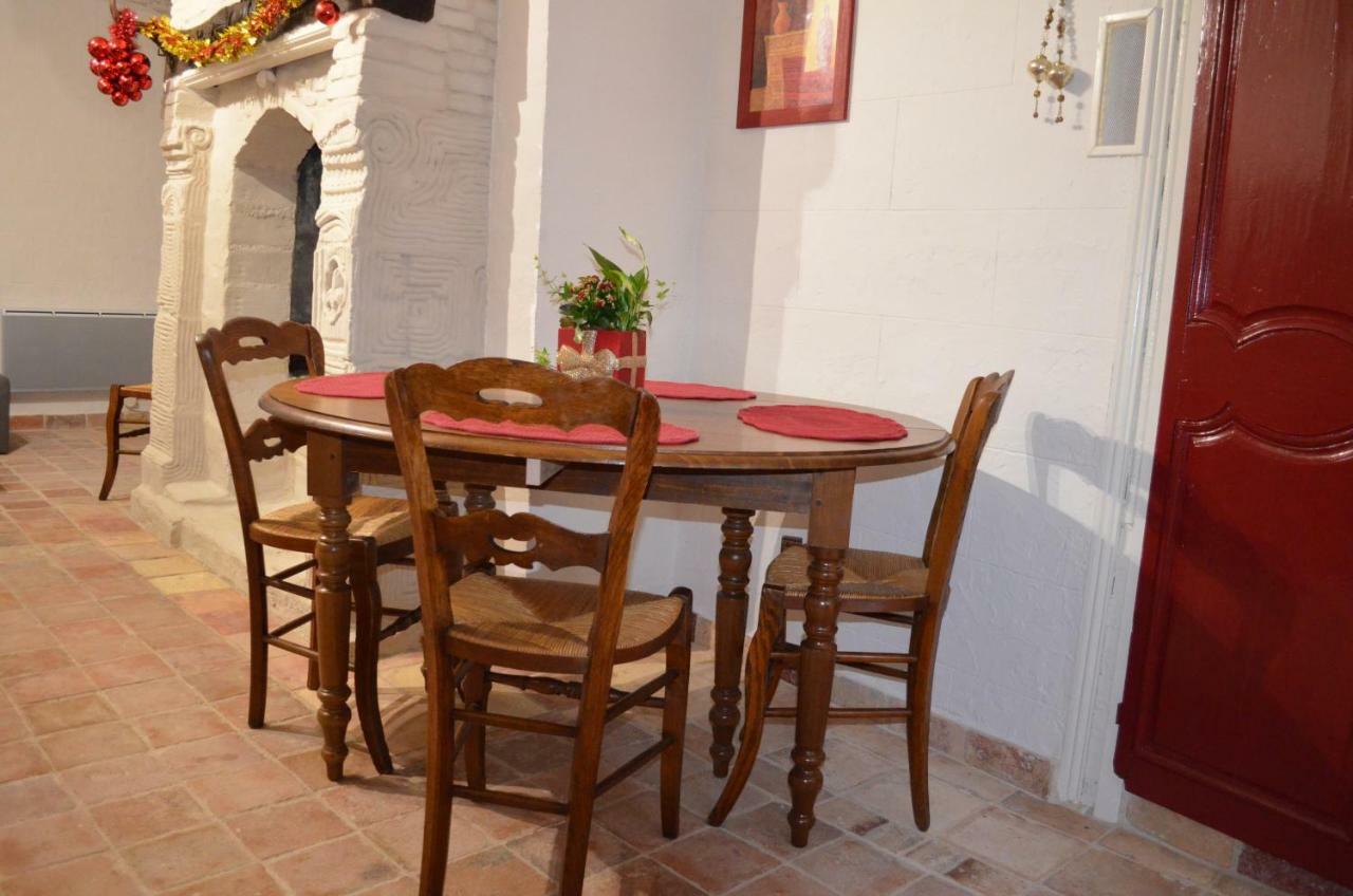 Les Troglos De L'echeneau Holiday home Vouvray