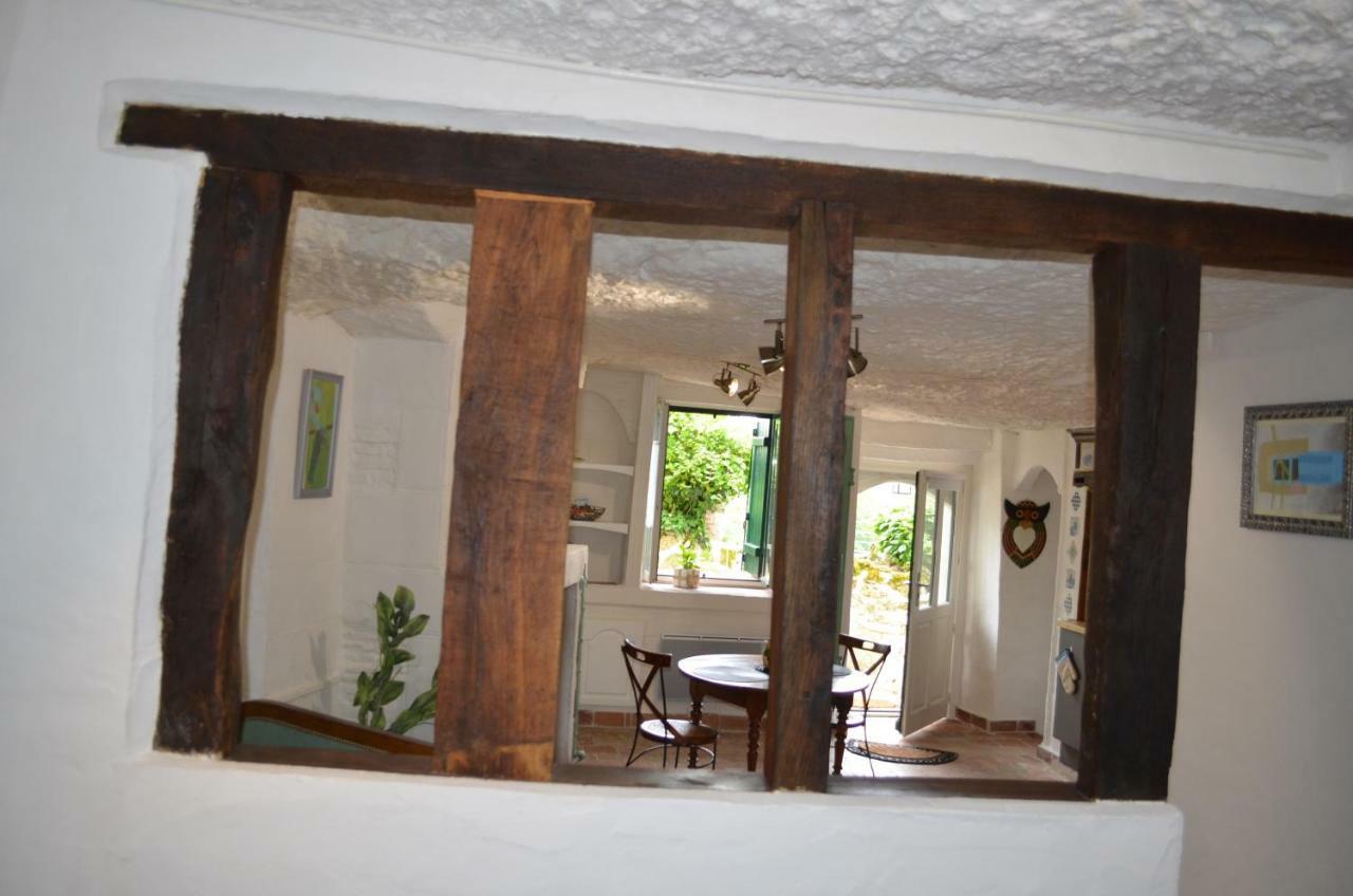 Holiday home Les Troglos De L'echeneau